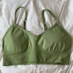 Lululemon Ebb to Street sports bra